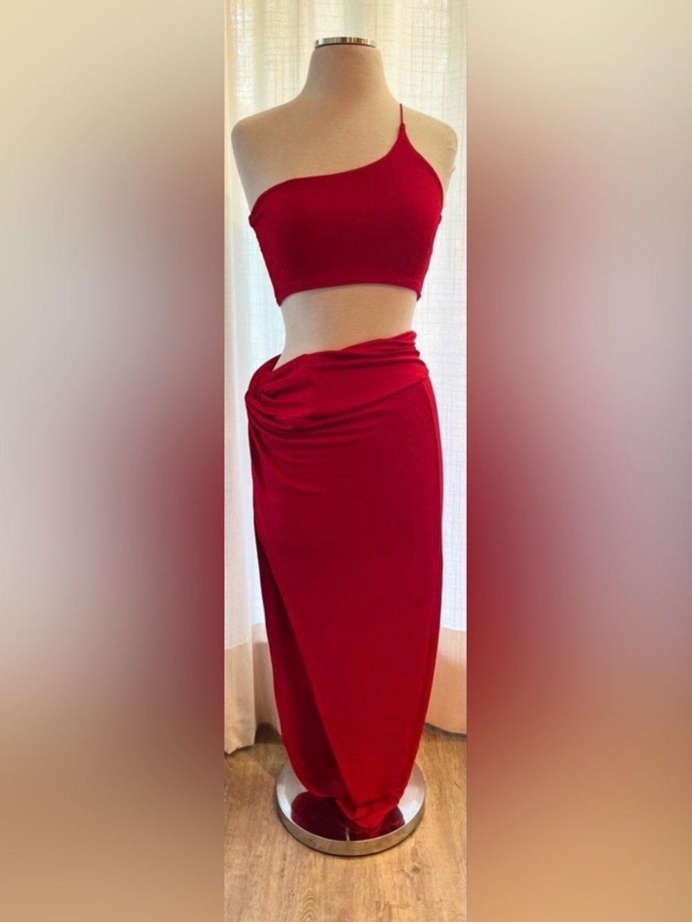 Women’s Red Midi Tank Top and Skirt Set Large